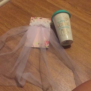 Bride head band & mug. New. Never used.